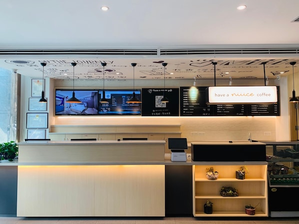 View from property - Hanting Hotel (Turpan)