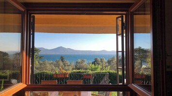 View from the kitchen sink. 
Do your dishes with a breathtaking lake view.