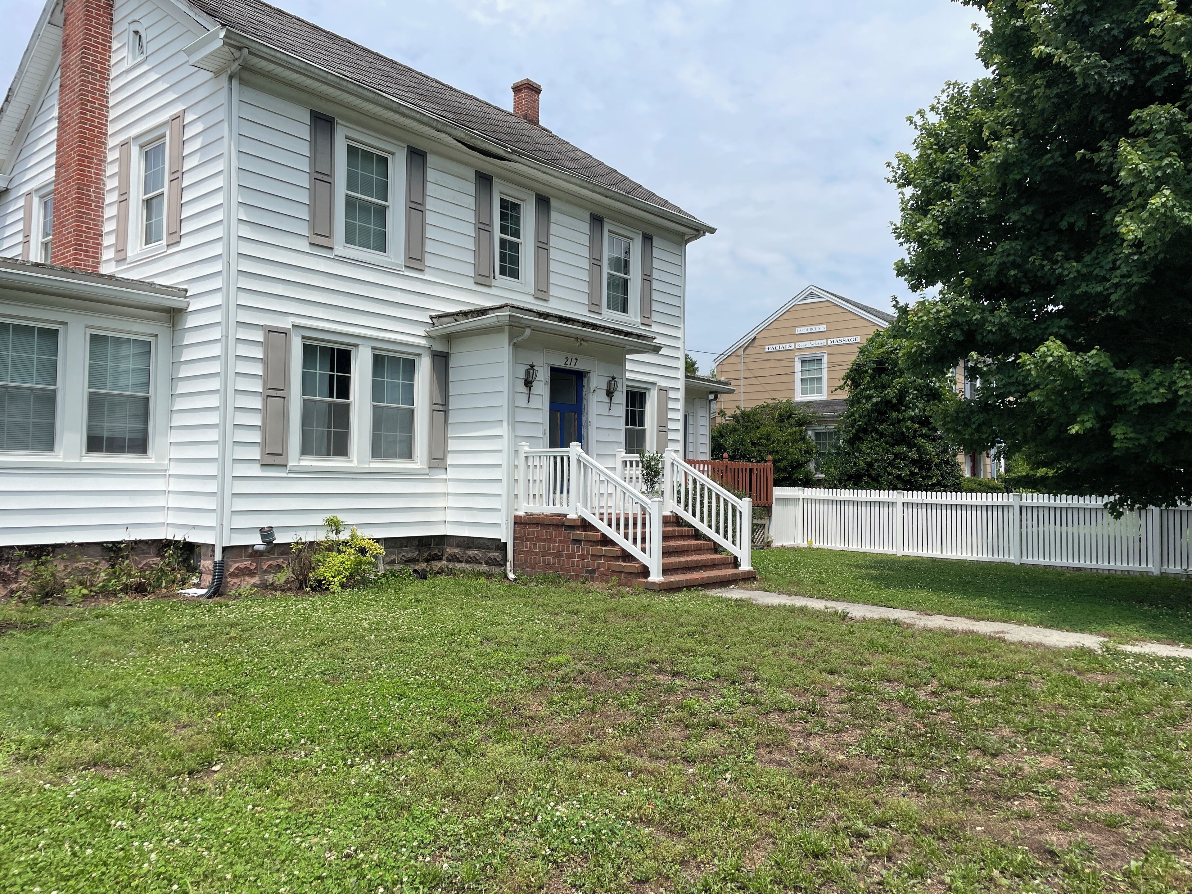 Old Sears Home in the heart of Downtown Kilmarnock