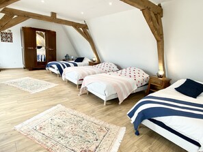 3 bedrooms, iron/ironing board, travel cot, free WiFi