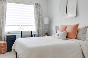 3 habitaciones, tabla de planchar con plancha y wifi gratis 