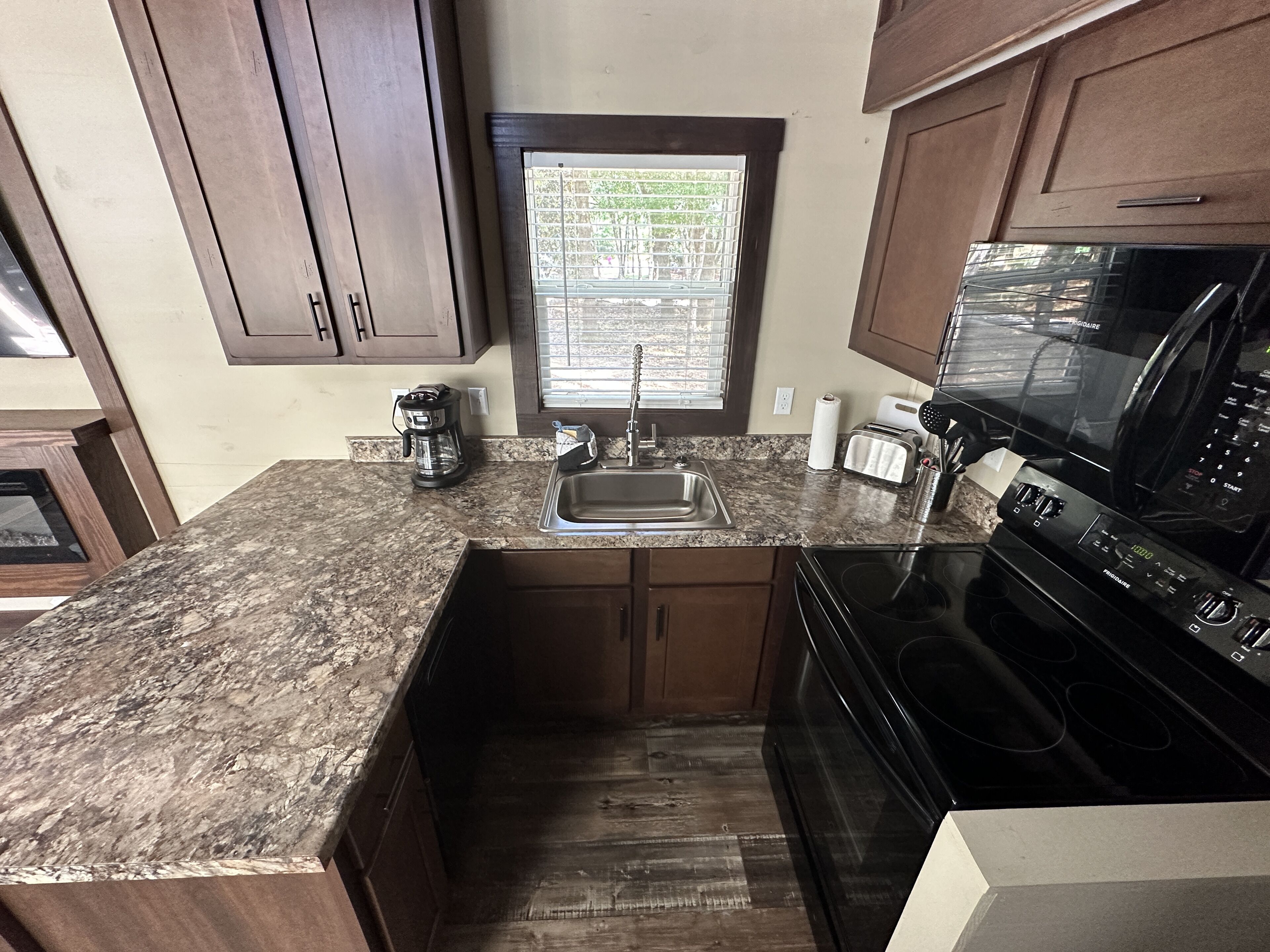 Tiny Home in Luxury Resort - Cedar 1