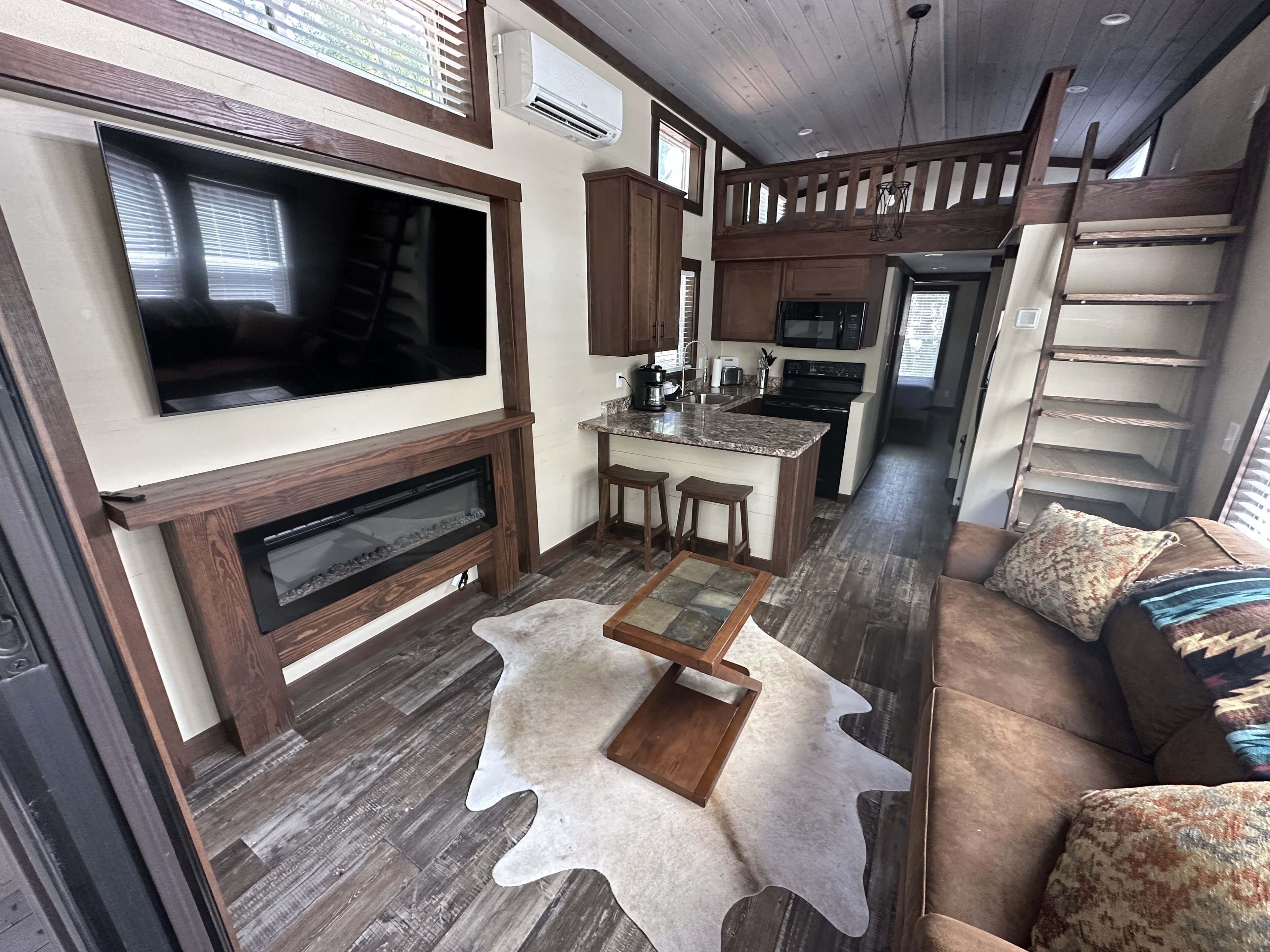 Tiny Home in Luxury Resort - Cedar 1