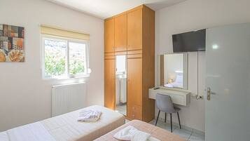 2 sovrum, strykjärn/strykbräda, gratis wi-fi och sängkläder