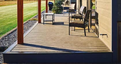 Doris Cabin-Stunning Mountain Views, Close to GNP!