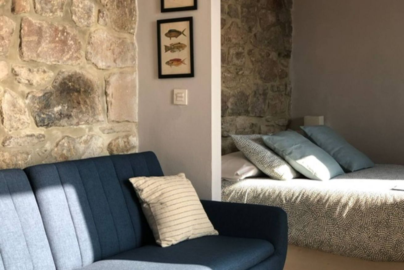 1 slaapkamer, een strijkplank/strijkijzer, gratis wifi, beddengoed