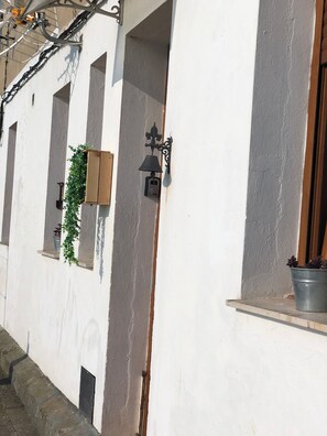 Exterior detail - 14A03 La LLastrina by R2R Consulting (Lastres)