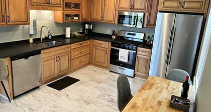 Two bedroom apartment in Downtown Lexington, VA