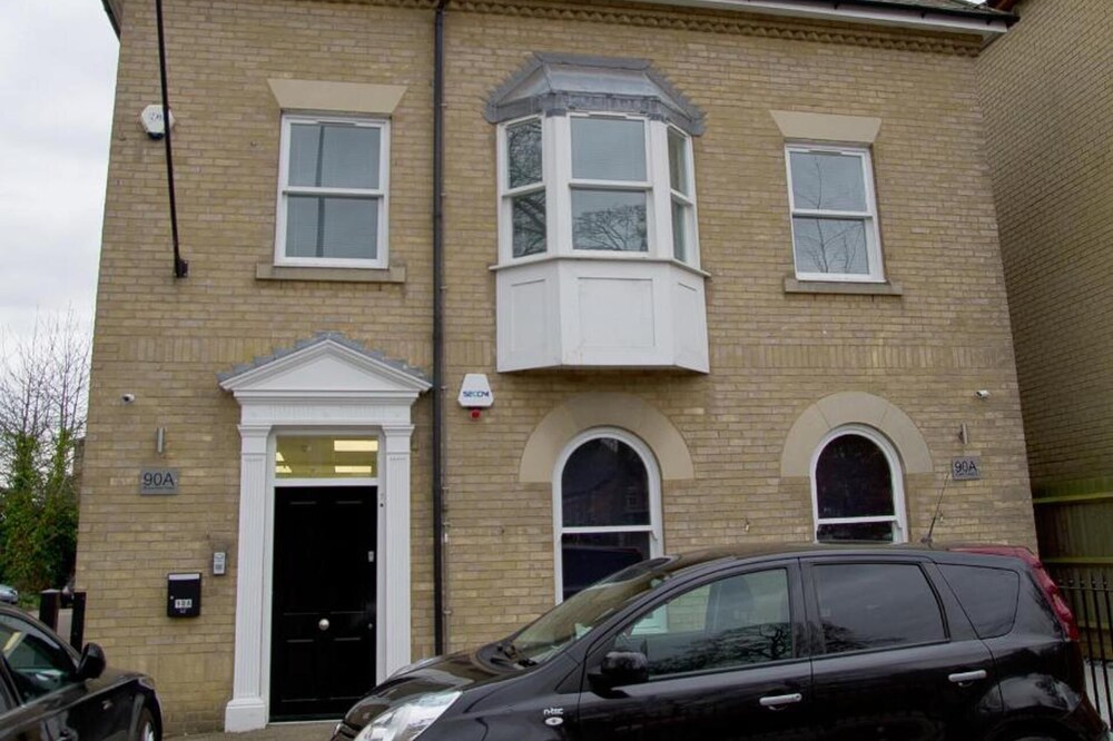 Stunning 2-bed Apartment in Chelmsford