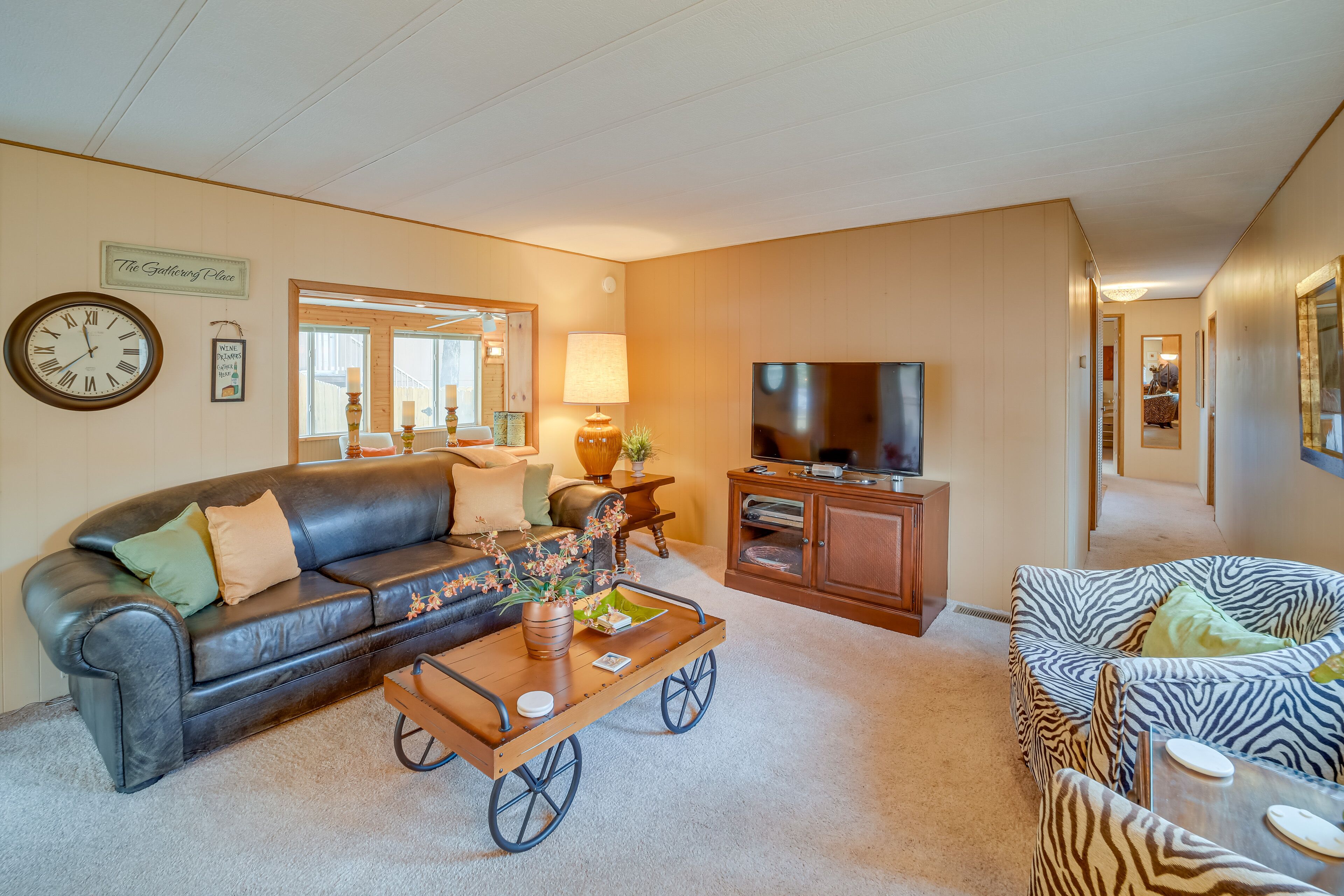 Arizona Vacation Rental w/ Patio & Grill