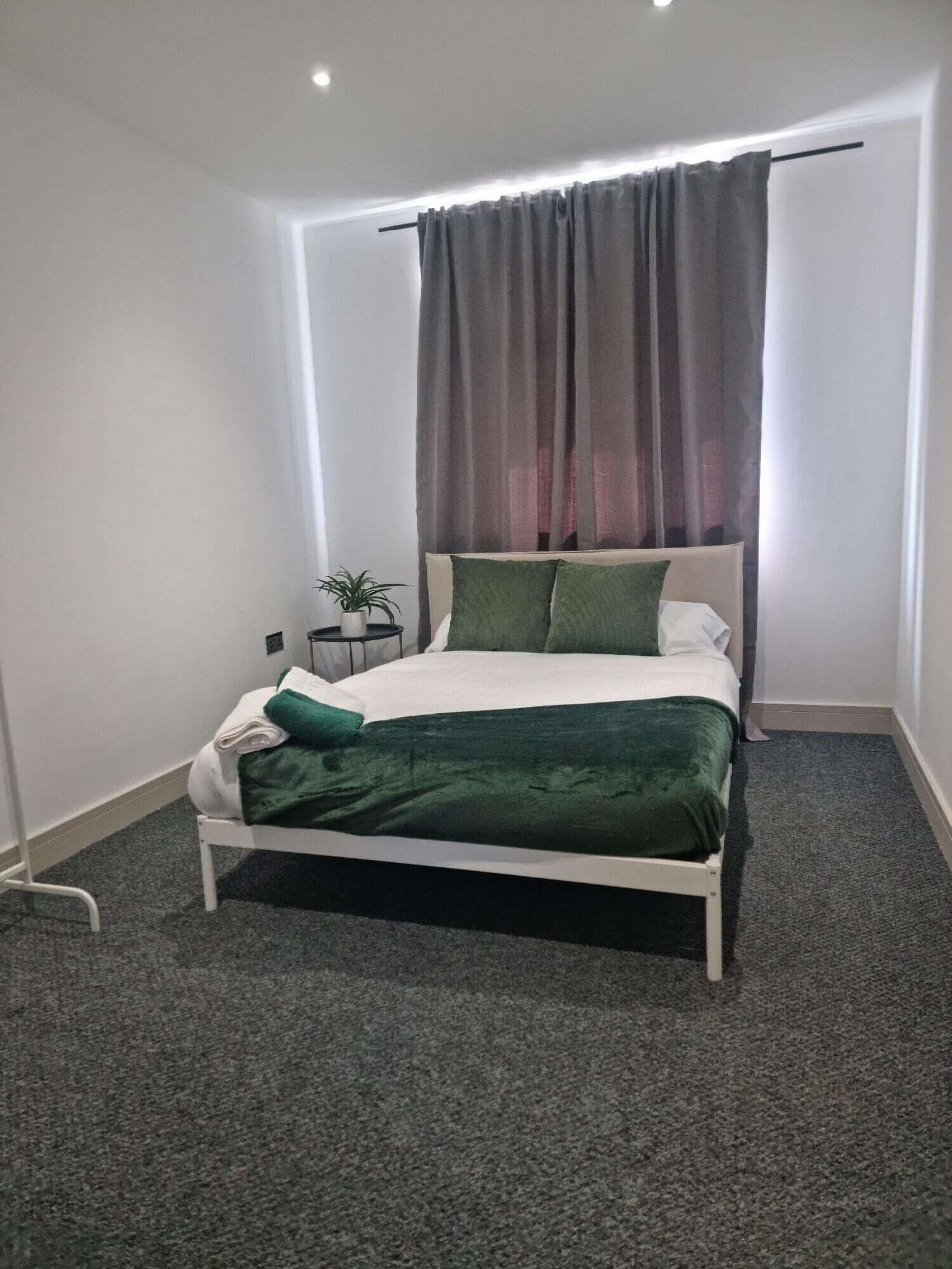 Beautiful 2-bed Apartment in Benfleet