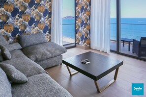 Apartment | Living area
