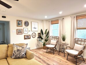 Smart TV - Coastal Chic Home on the Island of Cape May (Cape May)