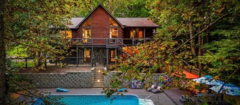 Private Luxe Riverfront Cabin: Pool; Hot Tub; Fire pit; Game Room; Disc Golf