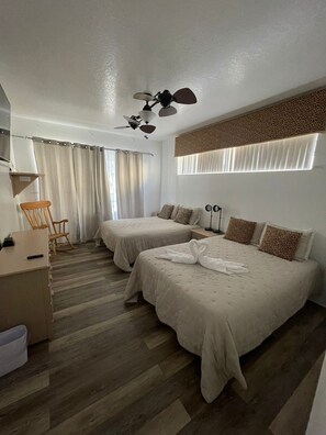 5 Schlafzimmer, Bügeleisen/Bügelbrett, Reisekinderbett, kostenloses WLAN