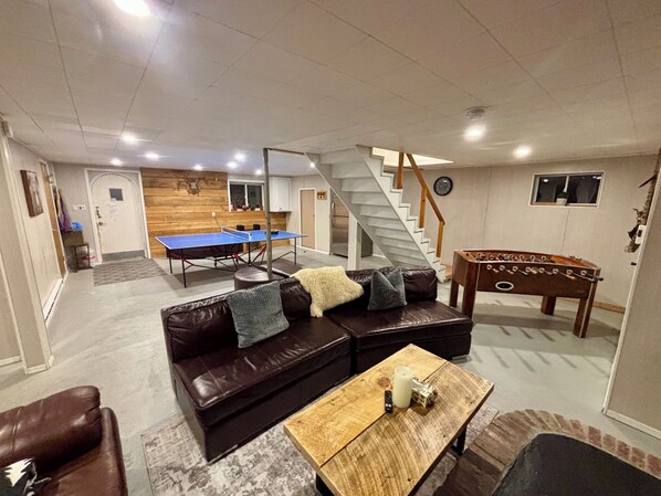 Spielezimmer