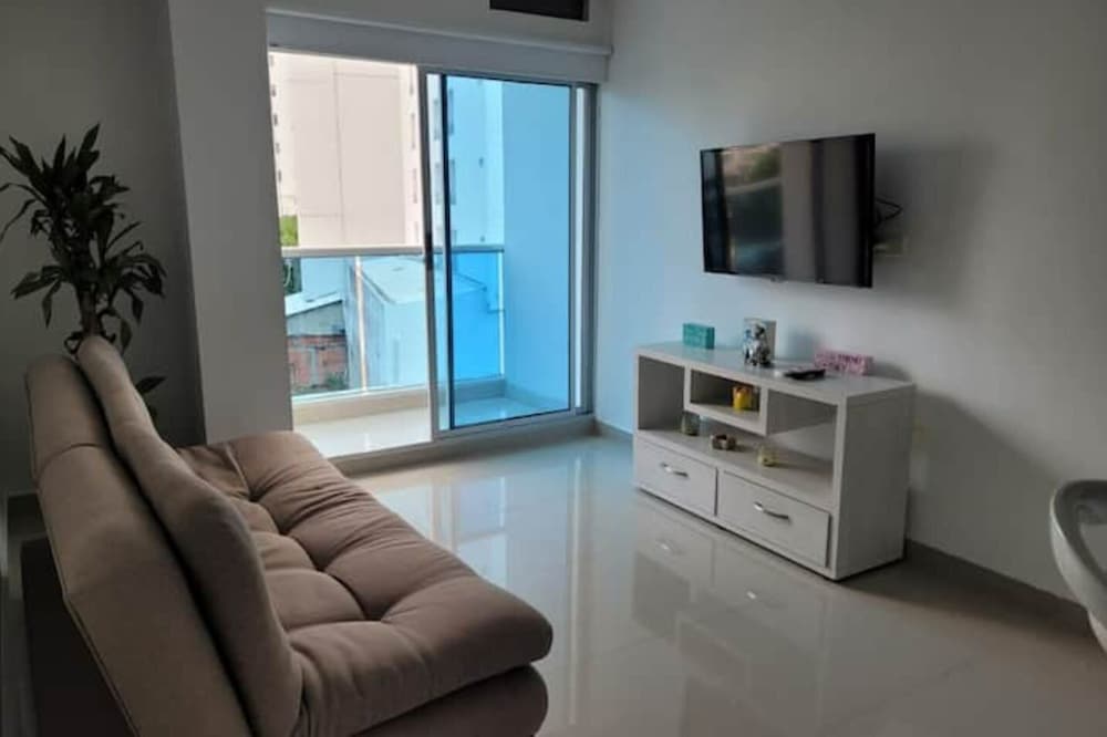 Spacious and Comfortable Studio Apartment