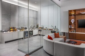 Executive lounge - Signia By Hilton Atlanta Georgia World Congress Center (Atlanta)