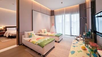1 bedroom, premium bedding, down duvets, Select Comfort beds