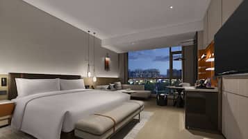 Premium Room, 1 King Bed