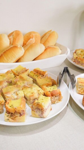 Ilmainen päivittäinen buffetaamiainen 