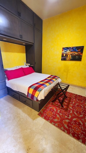 1 Schlafzimmer, Reisekinderbett, WLAN, Bettwäsche