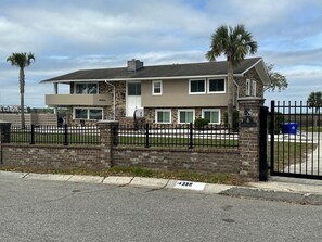 Exterior - River House at North Charleston, South Carolina (NORTH CHARLESTON)