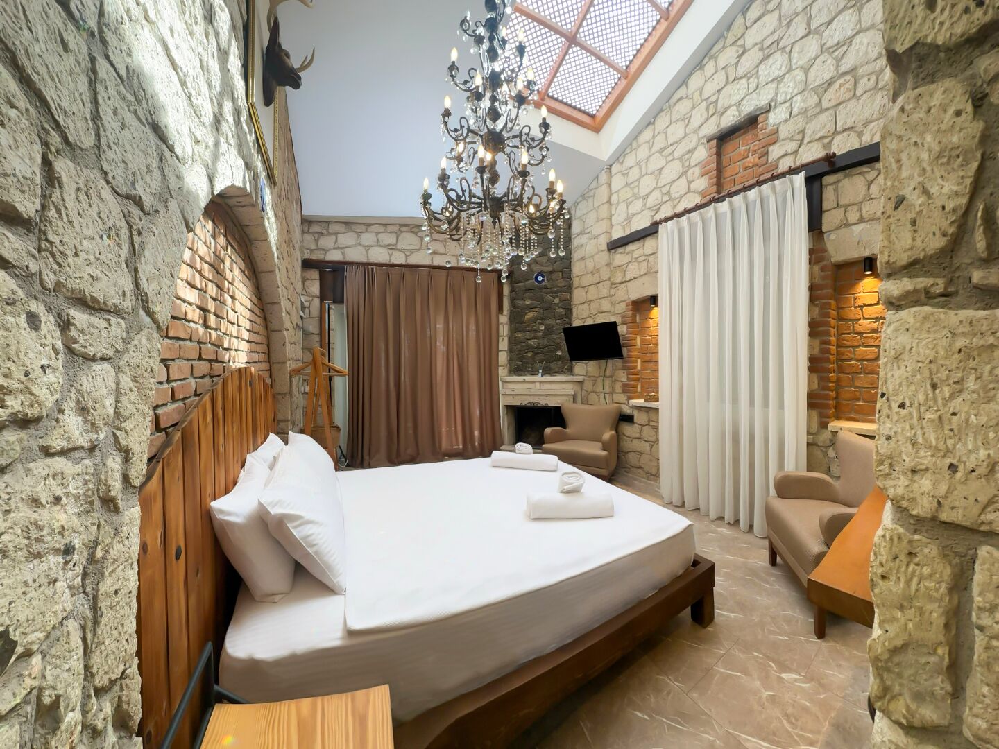 Deluxe-værelse | Italienske lagner fra Frette, premium-sengetøj, gratis Wi-Fi