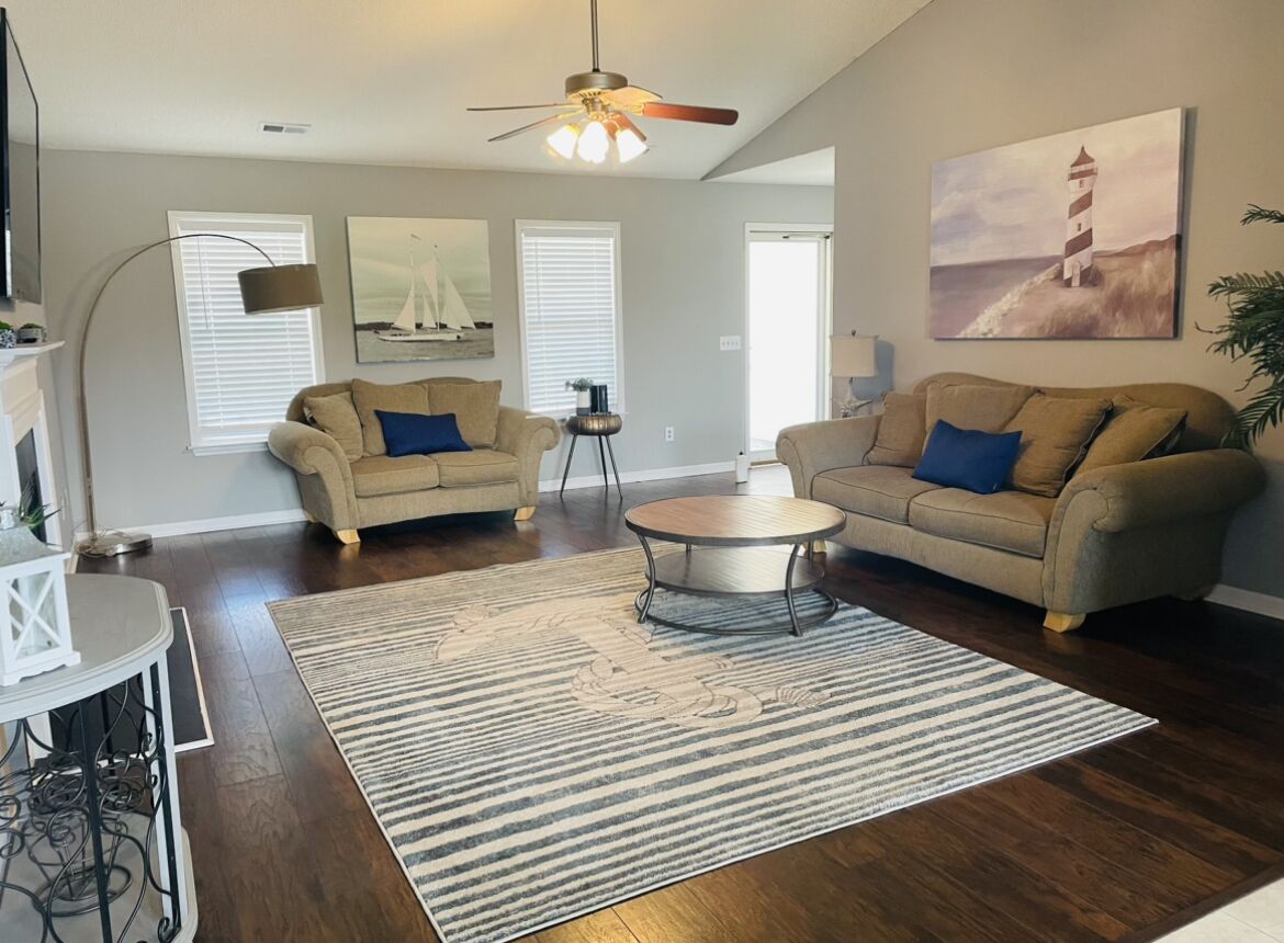 Amazing Views on the Pond