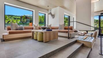 Lobby-Lounge