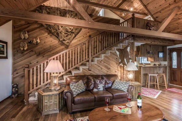 Smart-tv och eldstad