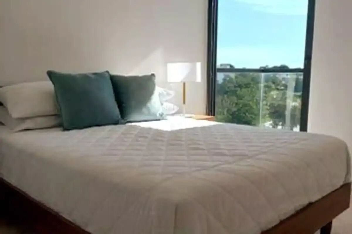 Beautiful and Spacious Condominium with Rooftop and private Jacuzzi