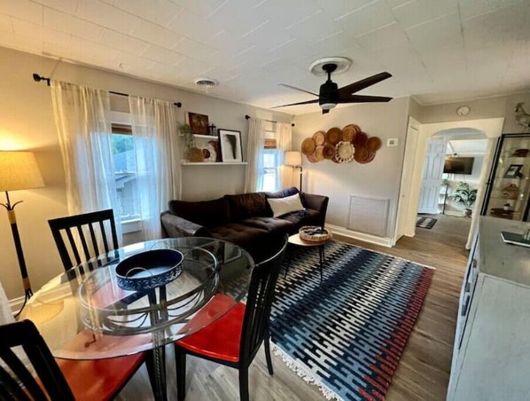 Televisión y oficina