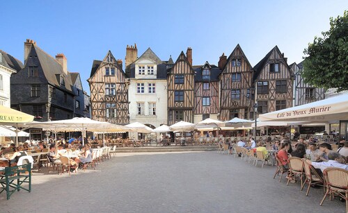 3 bedroom amazing home in Fondettes