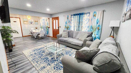 Spacious 3BD Luxury Stay