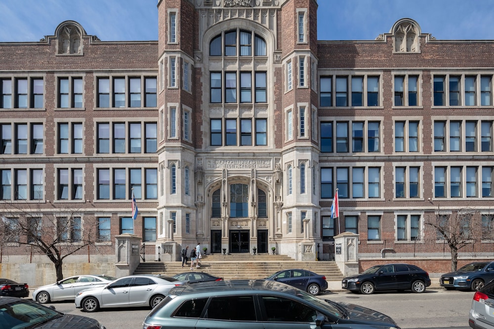 Sosuite at West Lofts - West Philadelphia