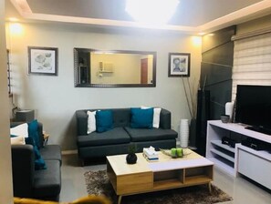 Living area - Hillary Homes 5mins 2 Clark, 15mins to Aqua Planet (barangay cabuyao)