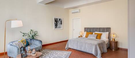 2 makuuhuonetta, silitysrauta/-lauta, Wi-Fi