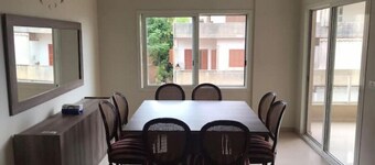 Large apartment in Hadath