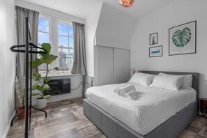 1 bedroom, desk, iron/ironing board, Internet - GuestReady - Bright flat in Westminster (London)