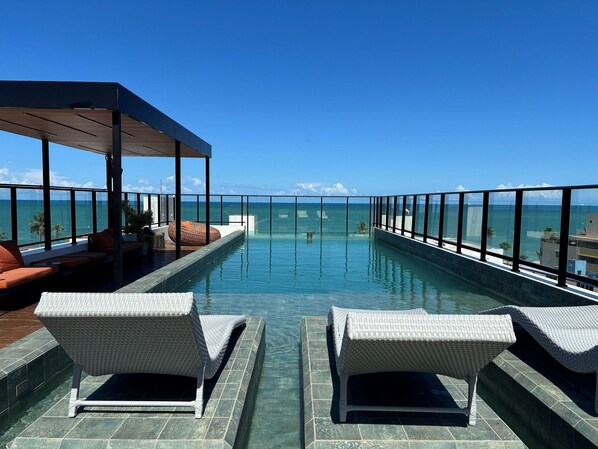 Comfort Studio | Pool | 15 outdoor pools