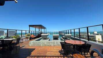 Comfort Studio | Outdoor dining