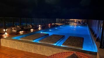 Estúdio conforto | Piscina | 15 piscinas externas