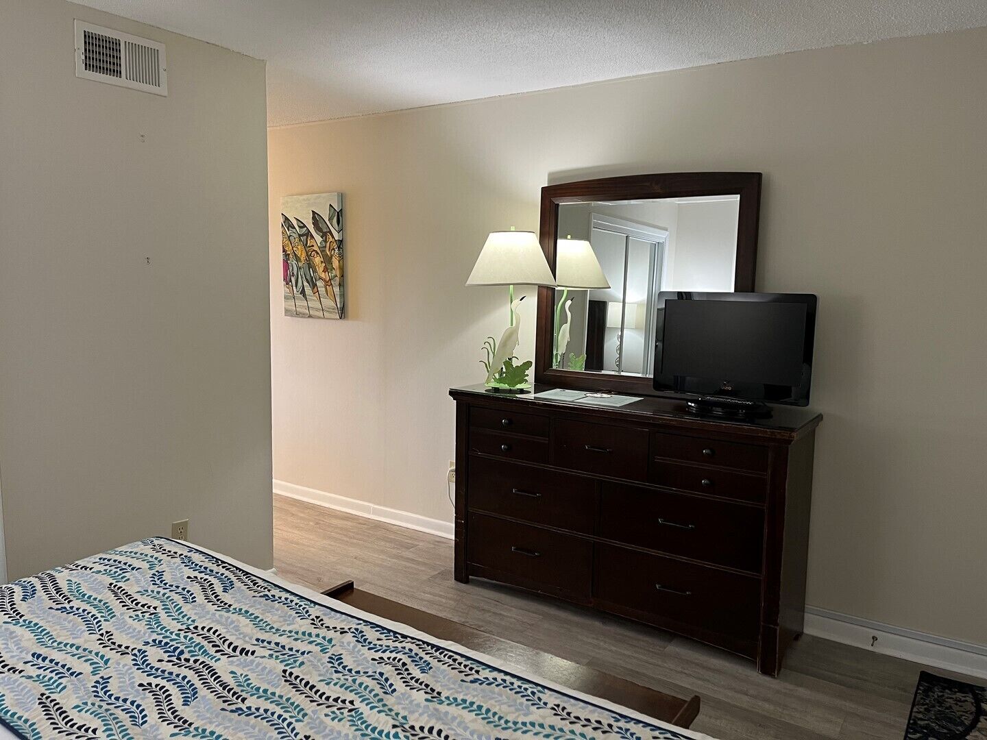 101 Sandy Paws - Summer Sands Suites