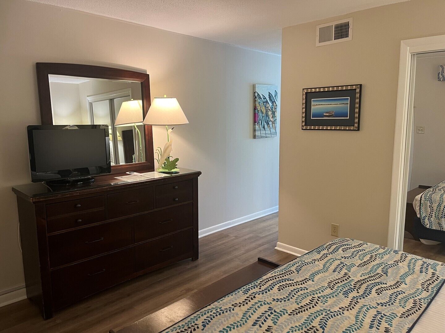 108 We Heart Pets - Summer Sands Suites