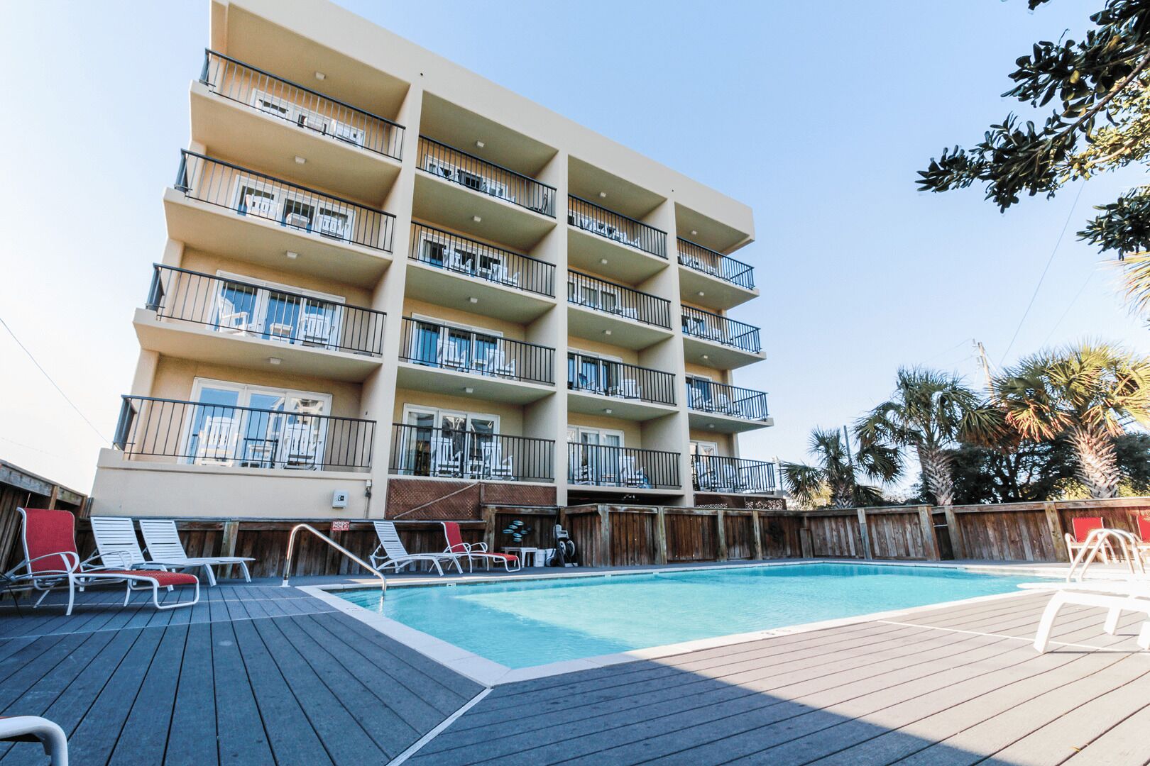 108 We Heart Pets - Summer Sands Suites