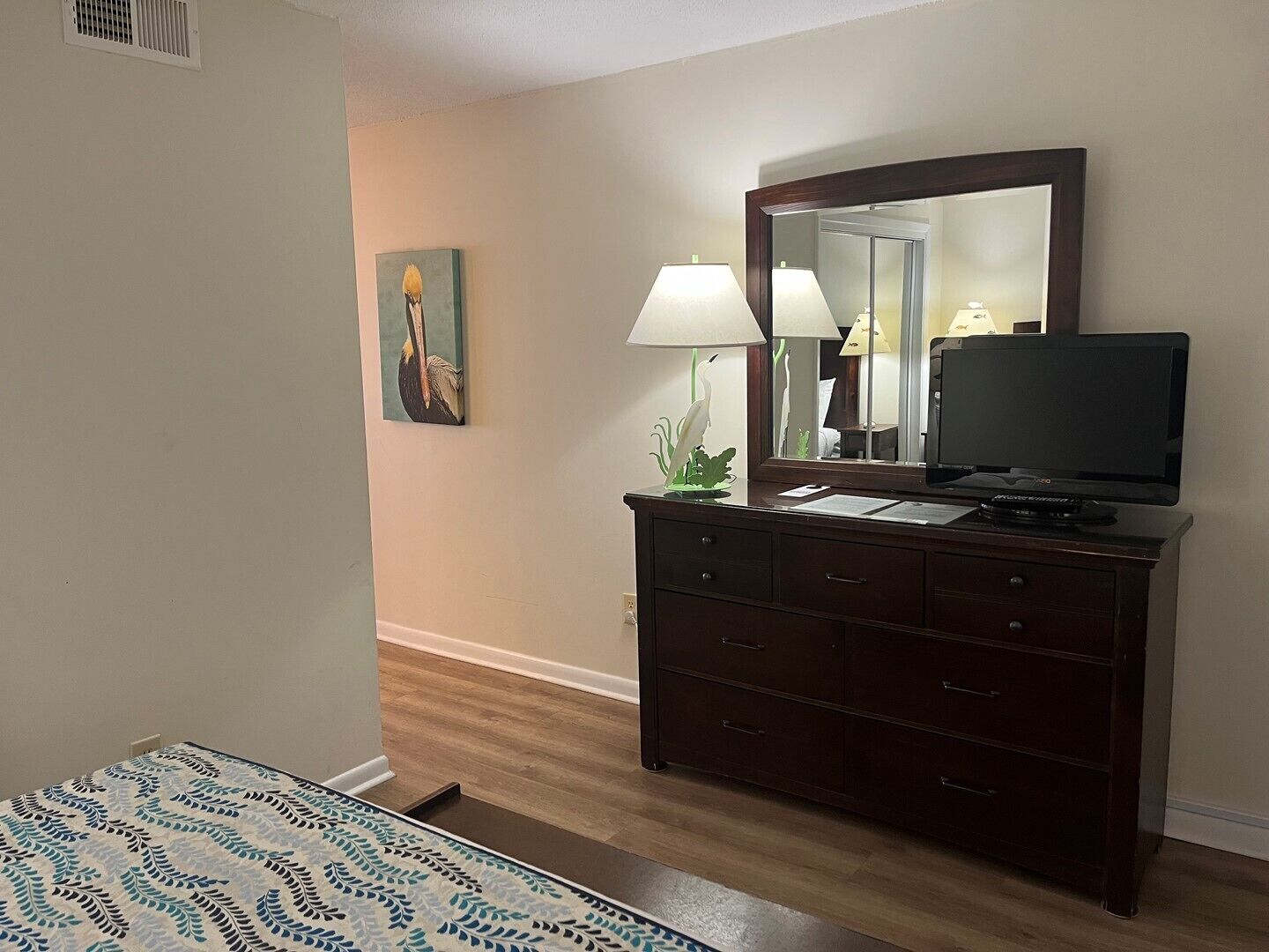 305 Who Let the Dogs In - Summer Sands Suites