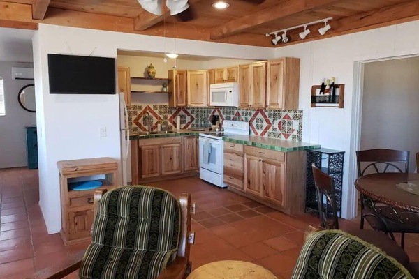 Réfrigérateur, four, plaque de cuisson, lave-vaisselle