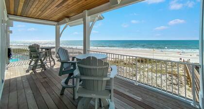 BEACHFRONT, LUXURY HOUSE, PRIVATE POOL!