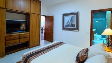 1 bedroom, iron/ironing board, travel crib, WiFi